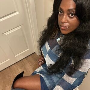 Meet your Posher, Natalie